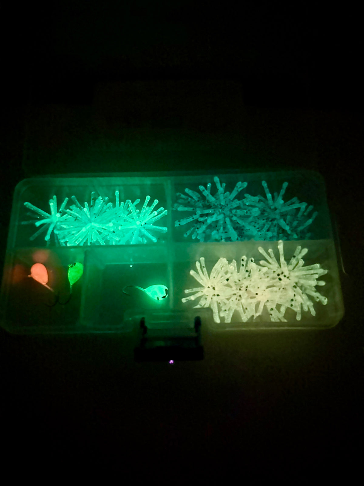 Micro 1.25” Fuzz Ball Fishing Kit (Glow in the Dark)